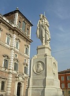 immagine Monumento a Ciro Menotti